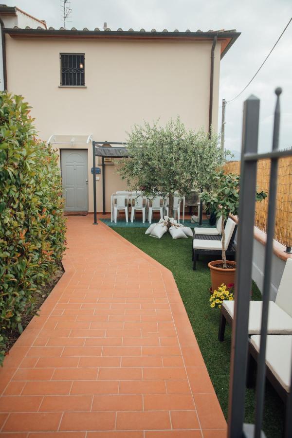 Country Chic Pistoia-Casa In Campagna Giardino, Parking Esterno foto